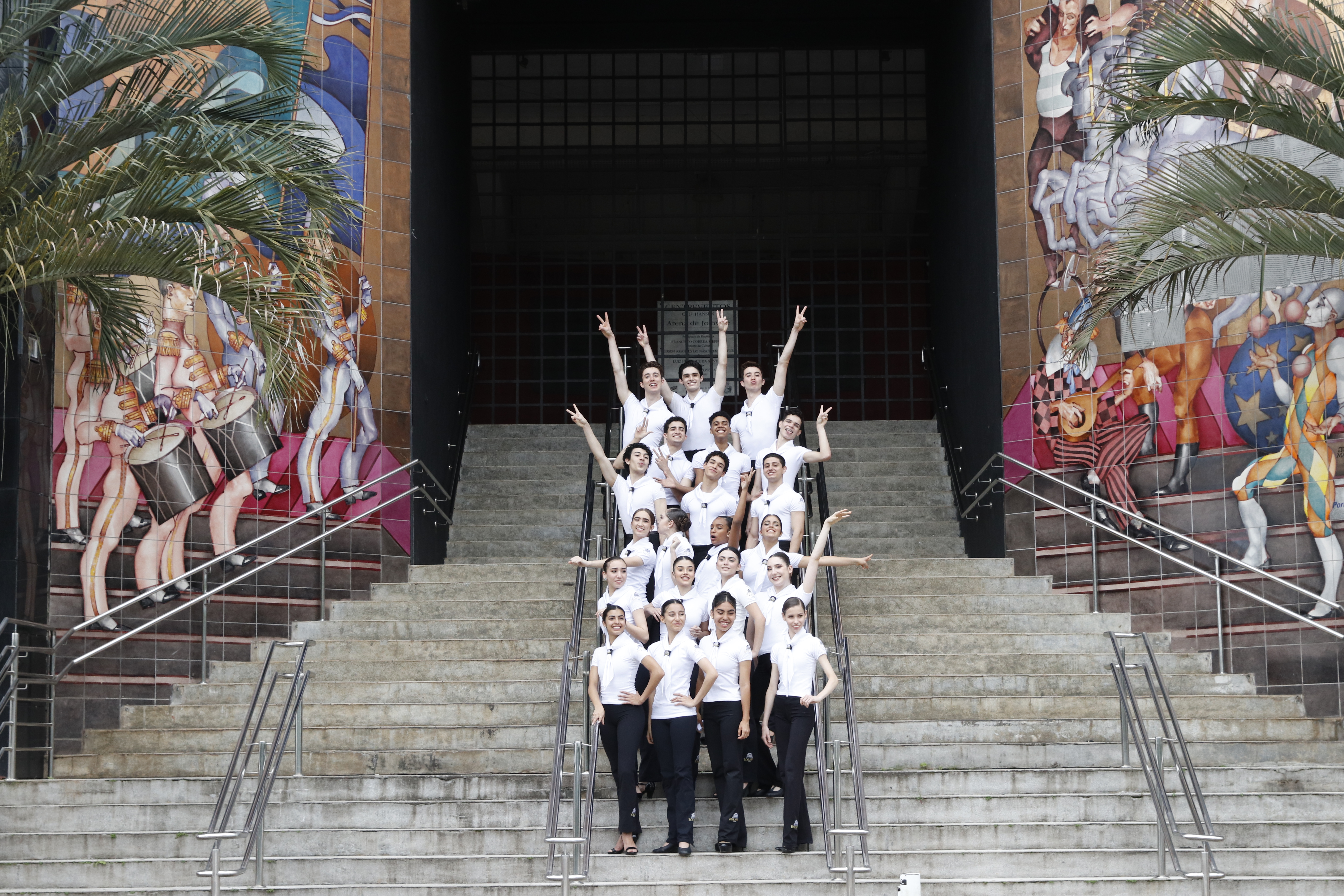 Escola Bolshoi realiza formatura no final de semana
